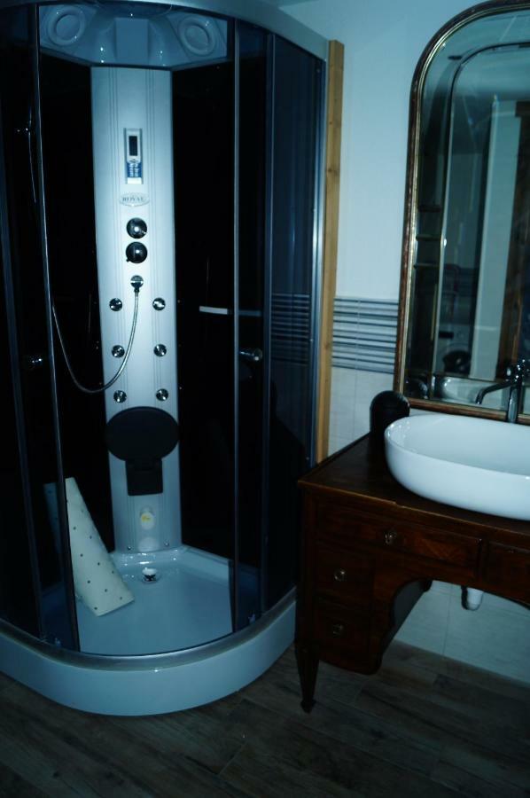 Grand Paradis Apartment